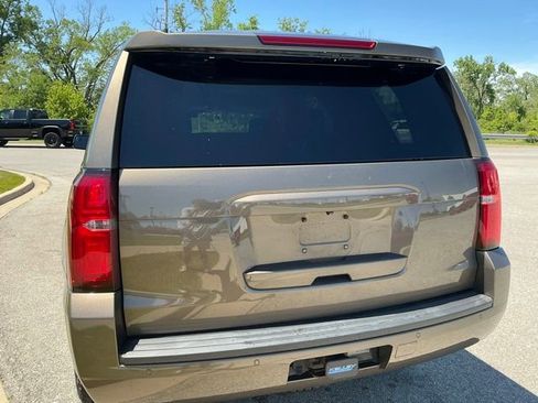 Used 2015 Chevrolet Tahoe 4WD w/ Remote Keyless Entry Package image 10