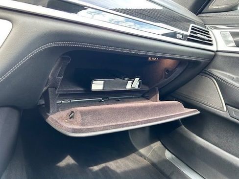 Used 2019 BMW 740i xDrive w/ M Sport Package AWD/4WD image 36