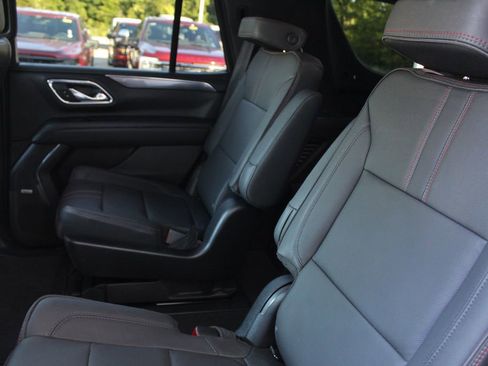 Used 2023 Chevrolet Tahoe RST w/ Luxury Package RWD image 18