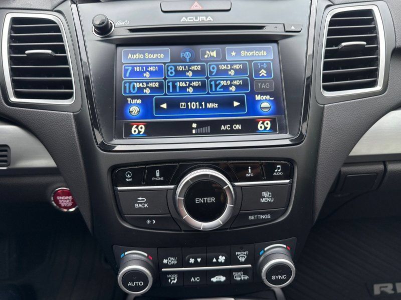Used 2017 Acura RDX w/ Technology Package AWD/4WD image 26