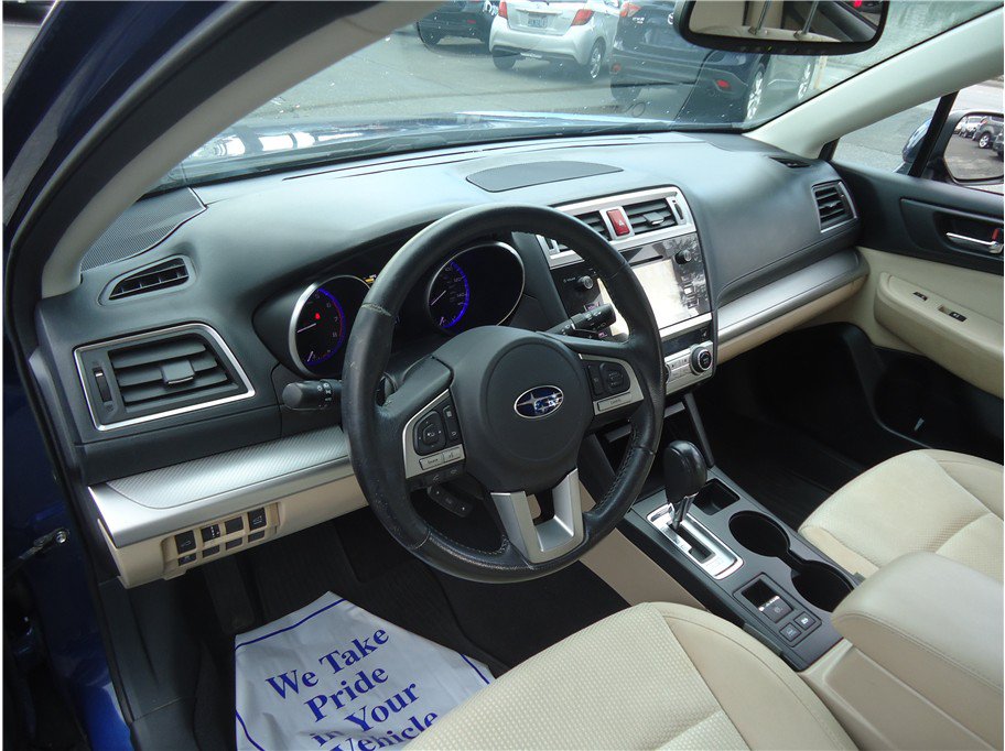 Used 2016 Subaru Outback 2.5i Premium AWD/4WD image 22