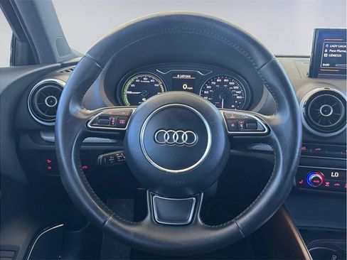 Used 2016 Audi A3 e-tron Premium Plus w/ Premium Plus Package FWD image 13