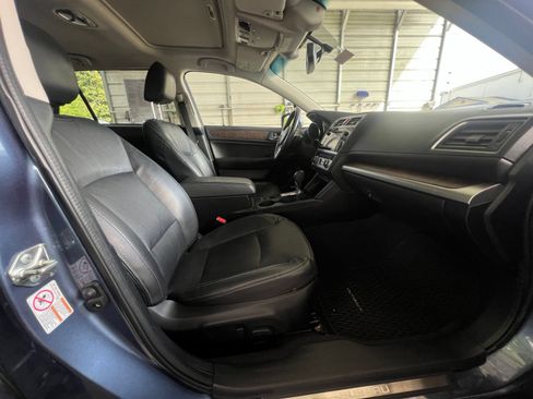 Used 2016 Subaru Outback 3.6R Limited AWD/4WD image 15