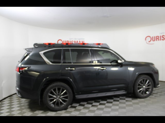 Used 2025 Lexus LX 700h F Sport AWD/4WD image 8