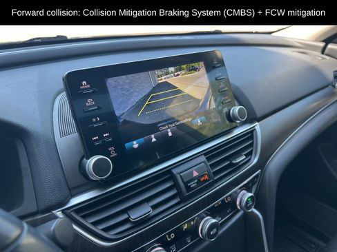 Used 2022 Honda Accord Touring image 14