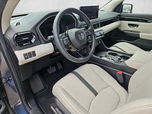 Used 2026 Honda Pilot EX-L image 10