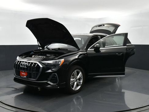 Used 2022 Audi Q3 2.0T Premium image 39