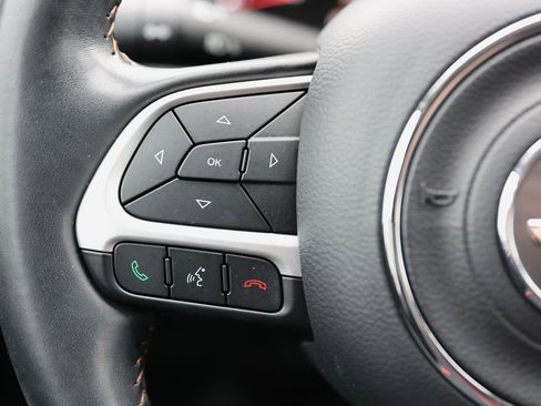 Used 2021 Jeep Compass Latitude w/ Convenience Group image 38