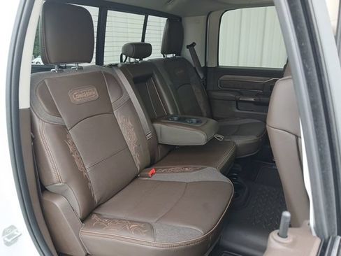 New 2026 RAM 3500 Longhorn AWD/4WD image 31