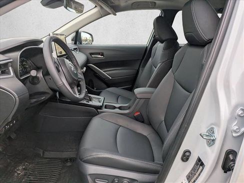 New 2026 Toyota Corolla Cross XLE image 4