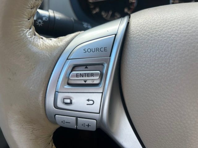 Used 2017 Nissan Altima 2.5 SV w/ Convenience Package FWD image 12