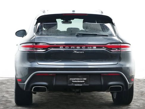 Used 2025 Porsche Macan image 6