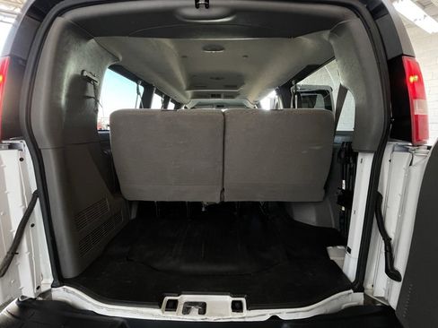 Used 2017 Chevrolet Express 2500 LS image 19