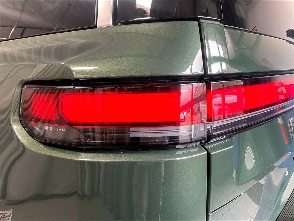 Used 2023 Rivian R1S Adventure Quad AWD/4WD image 35