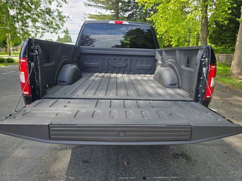 Used 2018 Ford F150 XL w/ Equipment Group 101A Mid AWD/4WD image 17