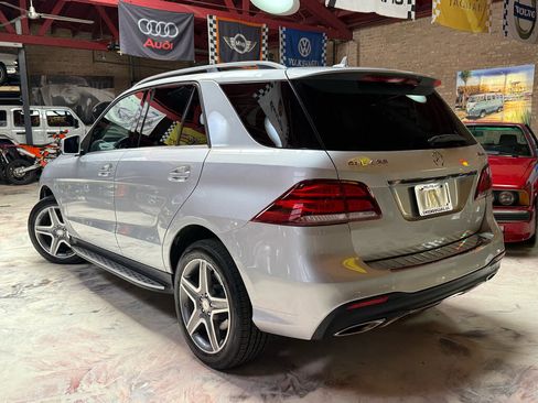 Used 2016 Mercedes-Benz GLE 400 4MATIC image 6