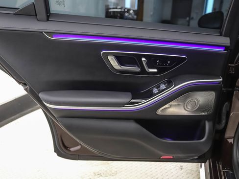 Used 2022 Mercedes-Benz S 580 4MATIC Sedan image 19