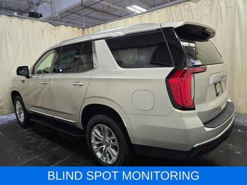 Certified 2024 GMC Yukon SLT w/ SLT Luxury Package AWD/4WD image 9