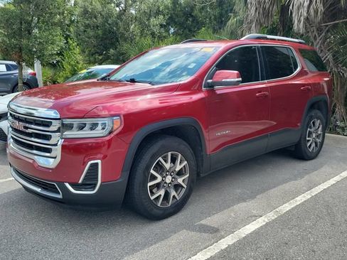 Used 2020 GMC Acadia SLE w/ Driver Convenience Package FWD image 3
