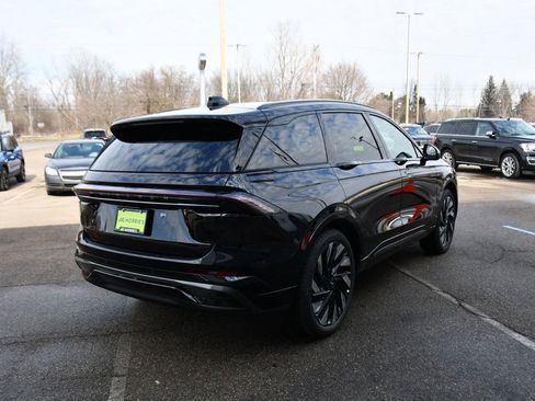 New 2026 Lincoln Nautilus Reserve w/ Jet Appearance Package image 6