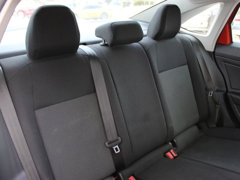 Used 2019 Volkswagen Jetta S image 22