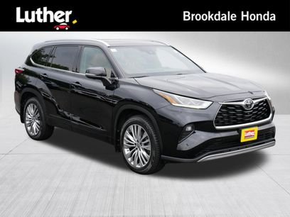 Used 2023 Toyota Highlander Platinum