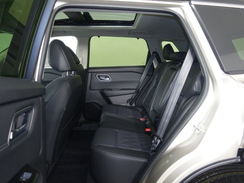 New 2026 Nissan Rogue Platinum w/ Platinum Premium Package image 7