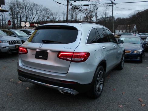 Used 2017 Mercedes-Benz GLC 300 4MATIC image 8