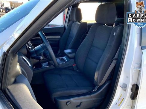 Used 2020 Dodge Durango SXT image 24