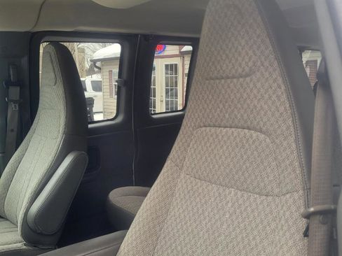 Used 2016 Chevrolet Express 3500 LT w/ LT Preferred Equipment Group image 14