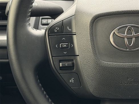 Used 2023 Toyota Prius Limited image 13