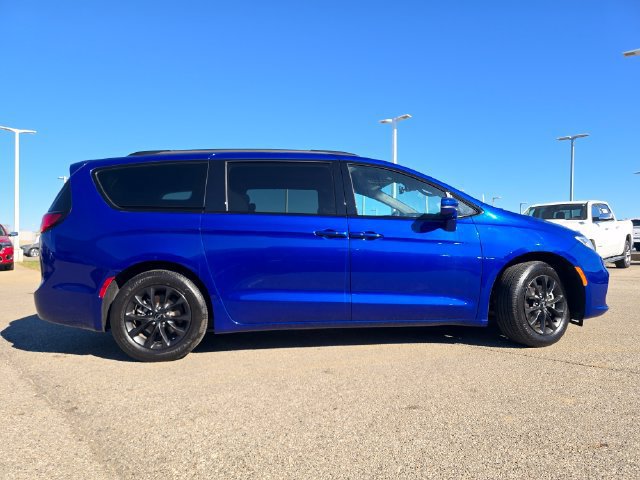 Certified 2021 Chrysler Pacifica Touring w/ S Appearance Package FWD image 27