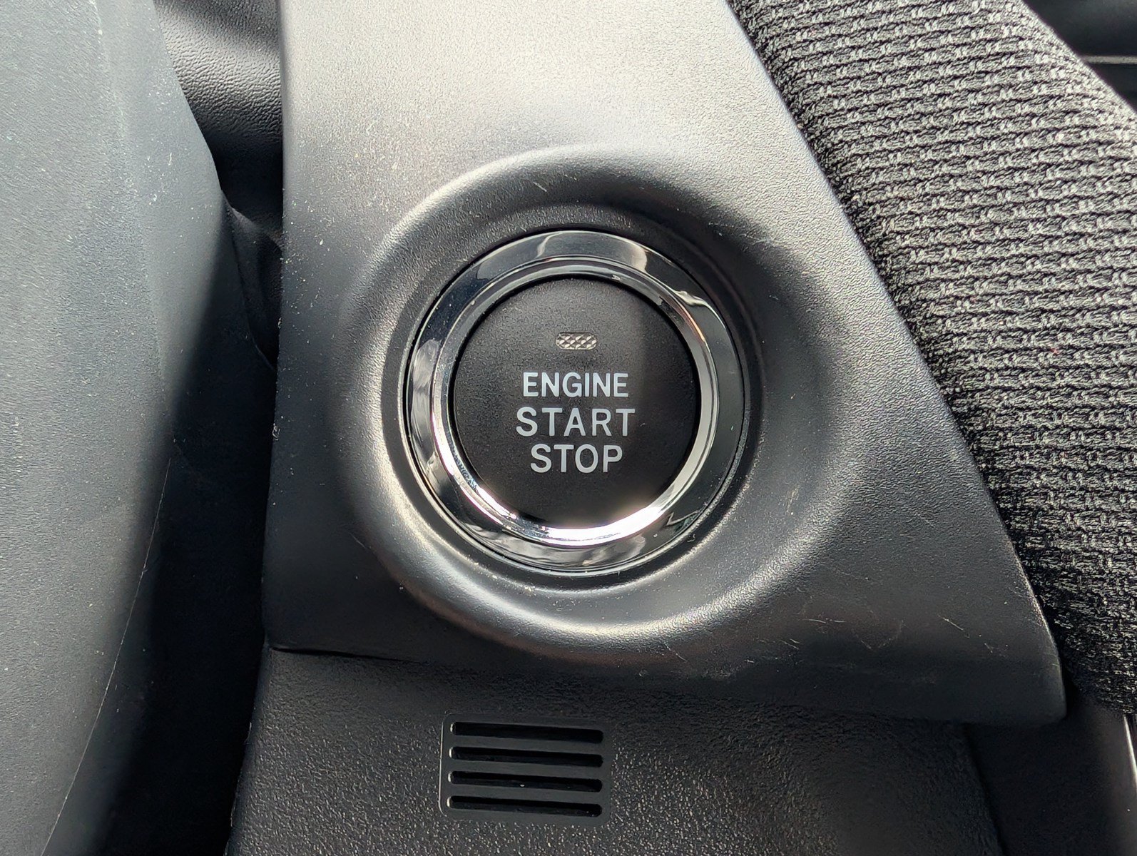 Certified 2026 Subaru Outback Limited AWD/4WD image 31