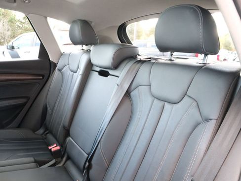 Used 2024 Audi Q5 2.0T Premium Plus image 61