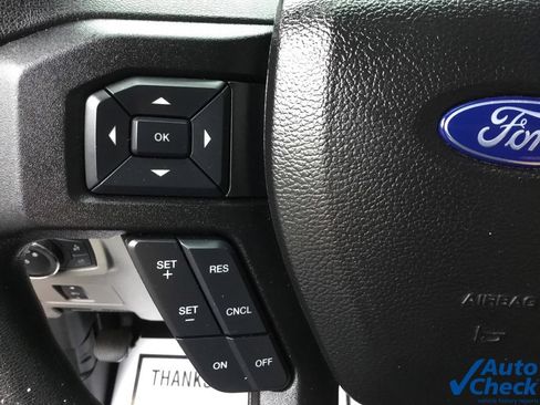 Used 2017 Ford F250 XLT w/ XLT Value Package AWD/4WD image 46