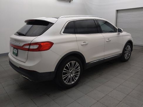 Used 2017 Lincoln MKX Reserve w/ Driver Assistance Package FWD image 10