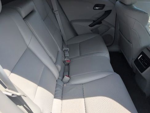 Used 2018 Acura RDX AWD w/ Advance Package image 13