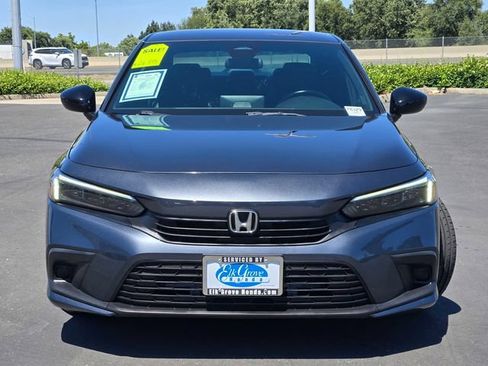 Used 2023 Honda Civic Sport image 2