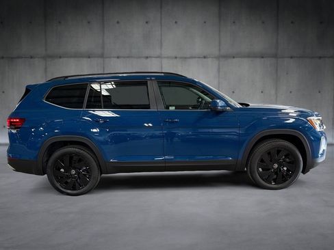 New 2026 Volkswagen Atlas SE FWD image 6