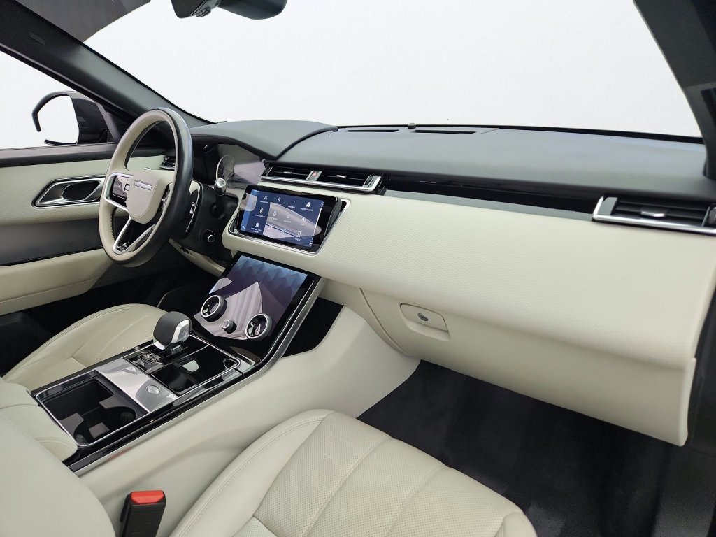 Used 2022 Land Rover Range Rover Velar R-Dynamic S AWD/4WD image 32