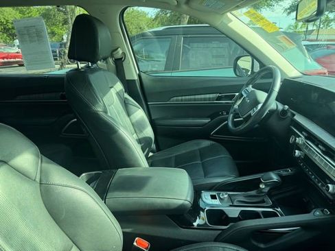 Certified 2024 Kia Telluride EX FWD image 7