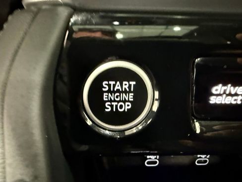 Used 2025 Audi Q5 Premium Plus image 42