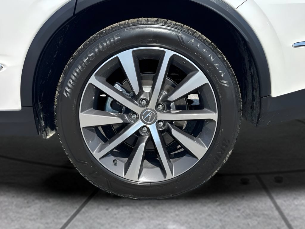 Used 2026 Acura MDX w/ Technology Package FWD image 32