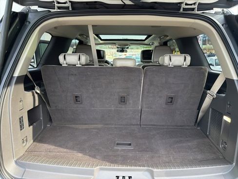 Used 2021 Ford Expedition Limited image 17