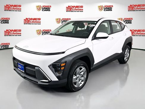 Certified 2026 Hyundai Kona SE AWD/4WD image 11