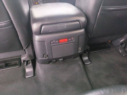Used 2019 Nissan Armada SL w/ Premium Package RWD image 19