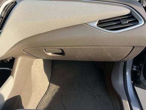 Used 2024 Chevrolet Malibu LT image 24