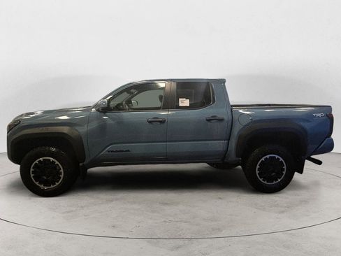 New 2026 Toyota Tacoma TRD Off-Road AWD/4WD image 2