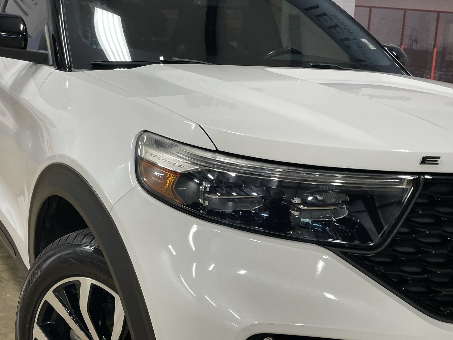 Used 2022 Ford Explorer ST AWD/4WD image 10
