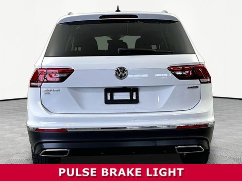 Used 2020 Volkswagen Tiguan SEL AWD/4WD image 5